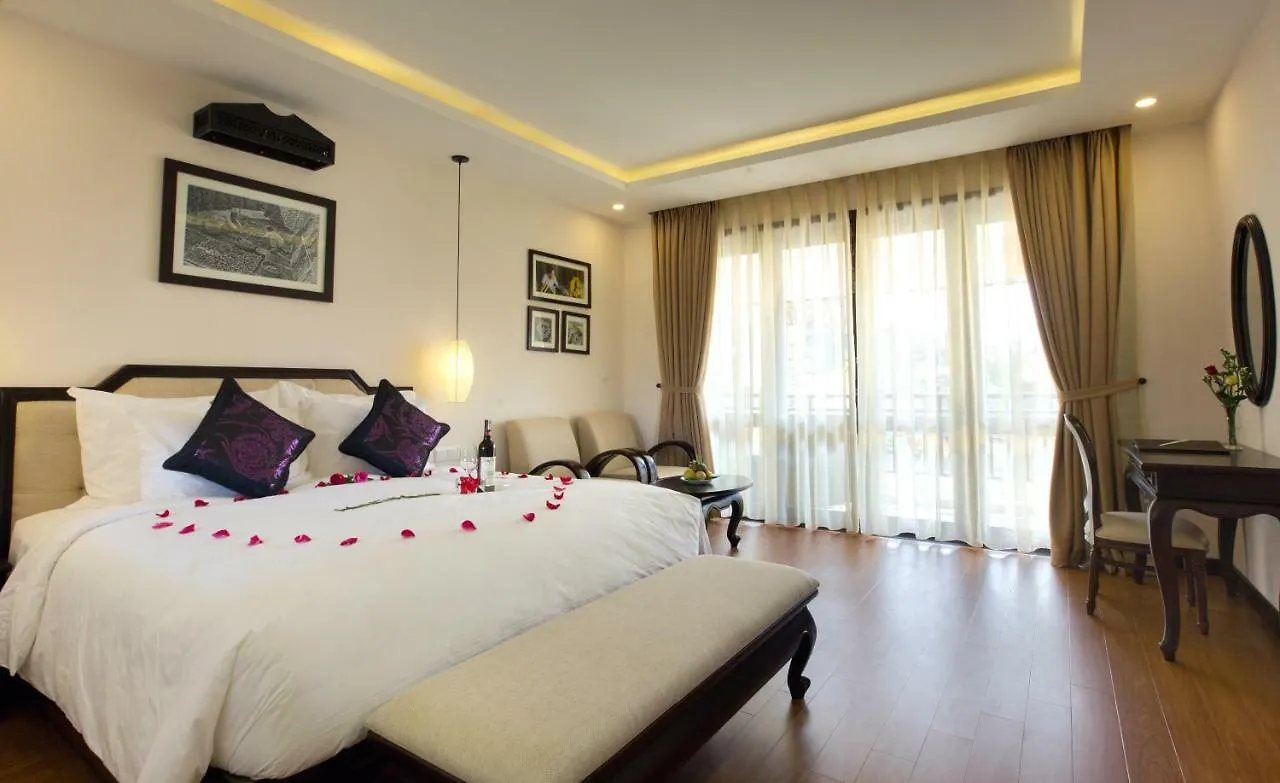 Mulberry Collection Silk Village Hoi An 5*,